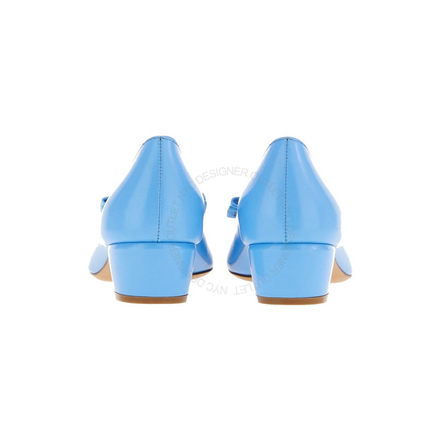 Ferragamo Vara 22 Pumps
