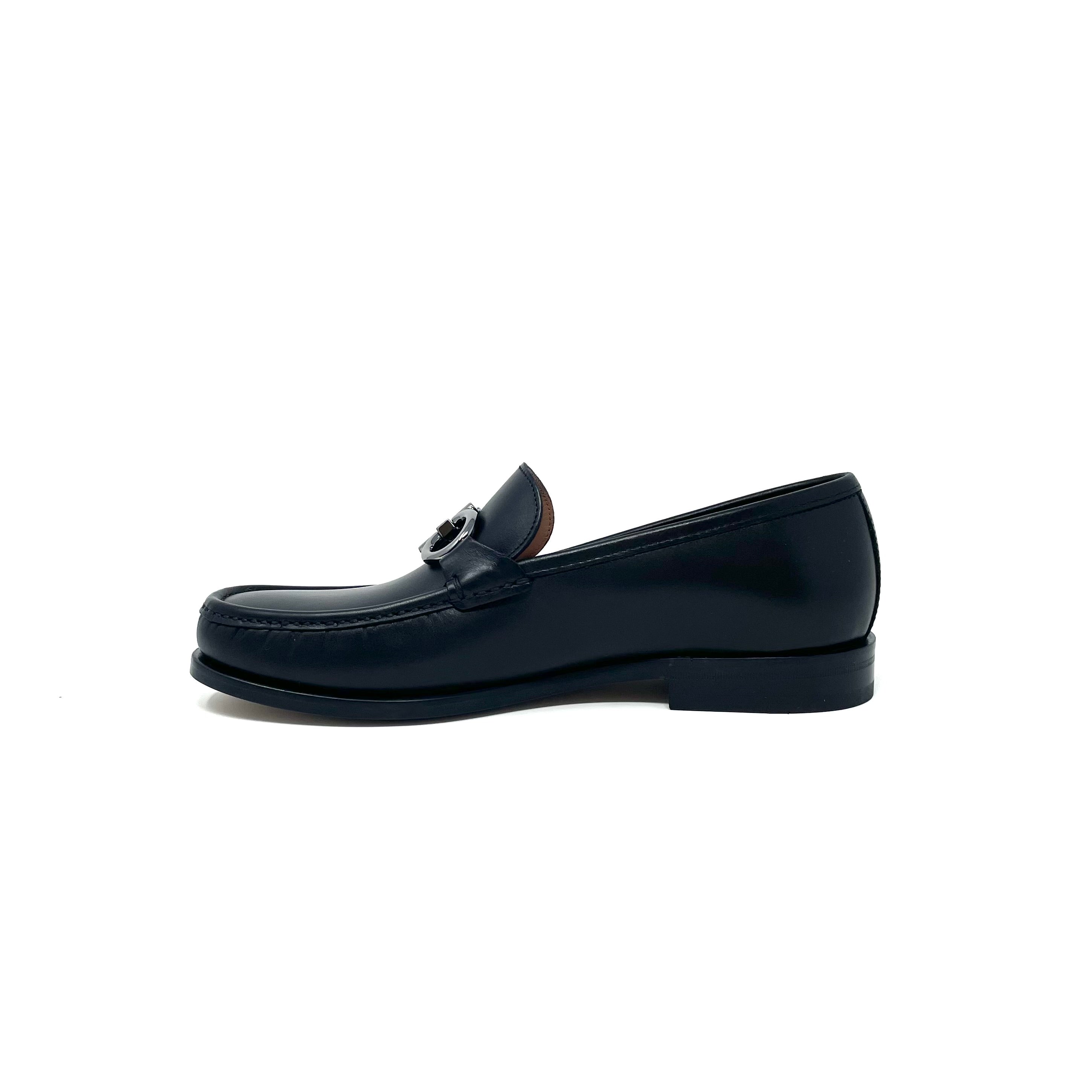 Ferragamo Rolo 17 Moccasins – NYC Designer Outlet