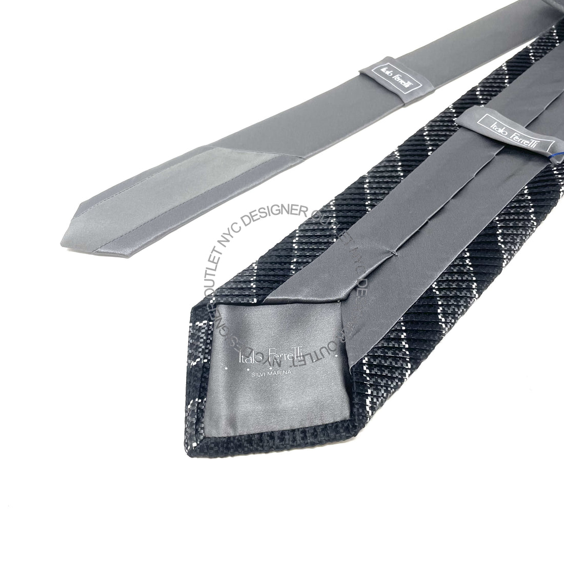 Pleated Italo Ferretti Silk Tie