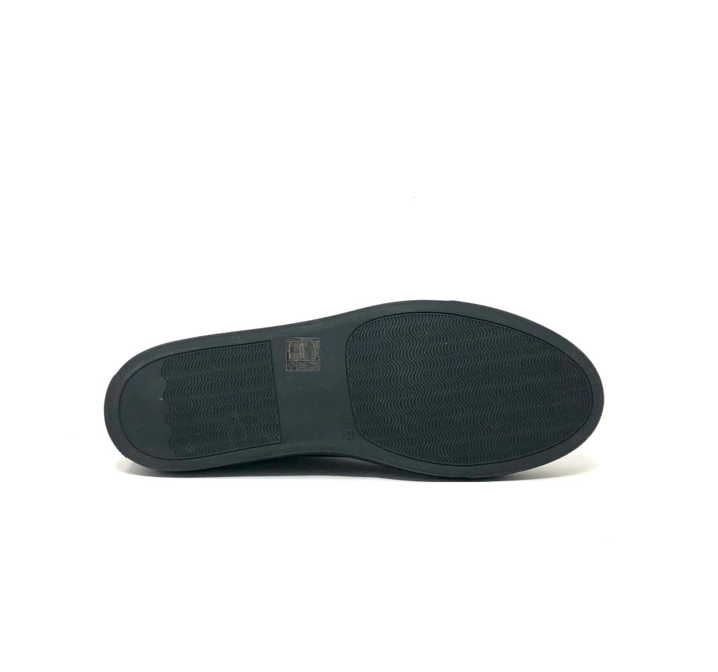 Common Project Black Leather Achille Sneakers