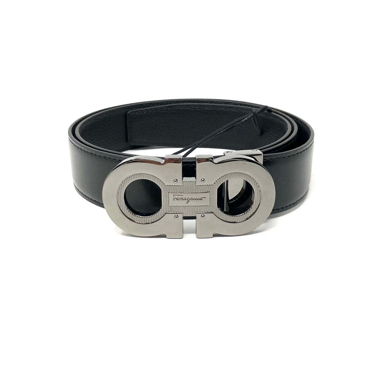 Ferragamo Black Leather Adjustable & Reversible belt – NYC Designer Outlet