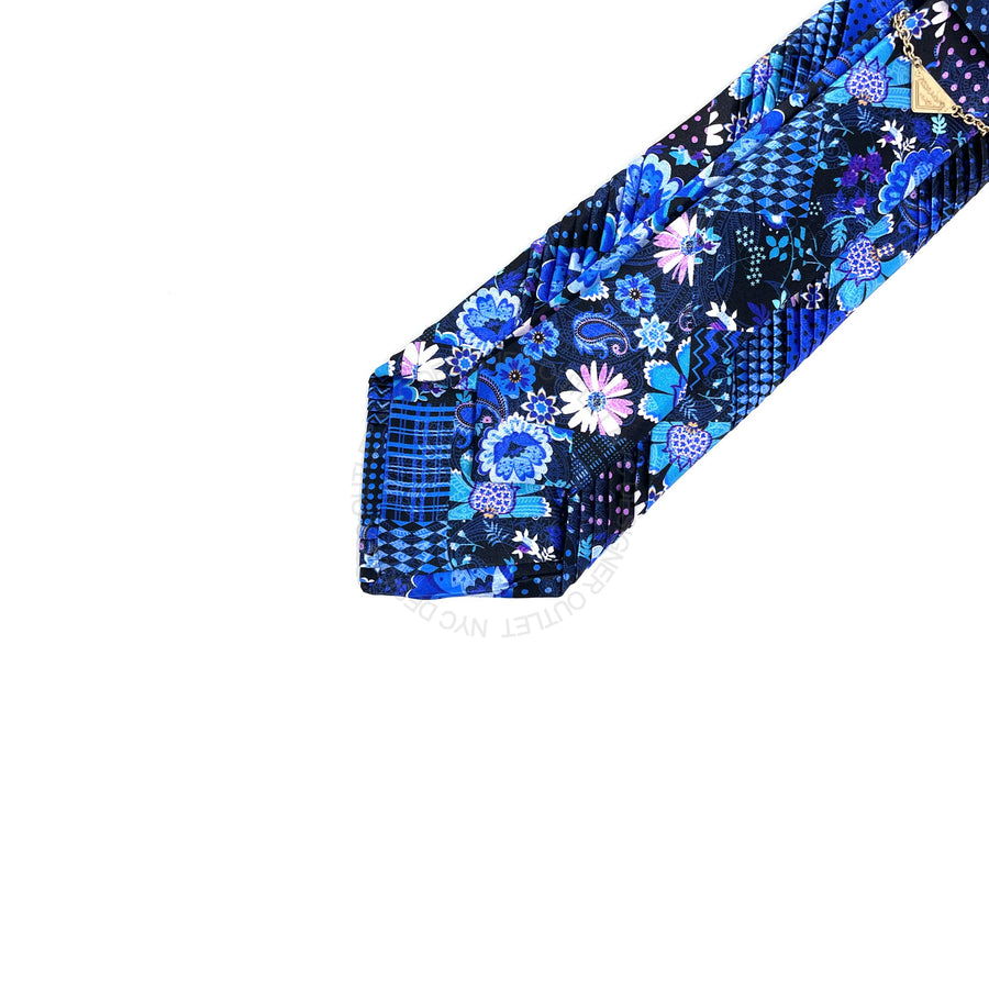 Vitaliano Mens Pleated Silk Tie