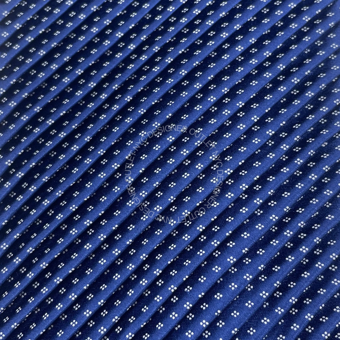 Pleated Italo Ferretti Silk Tie